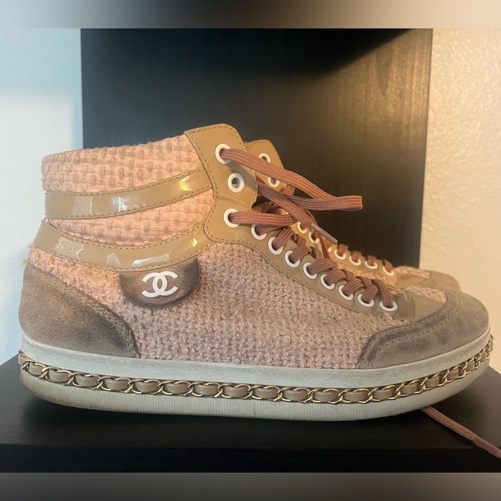 CHANEL S20' Light Pink Tweed High